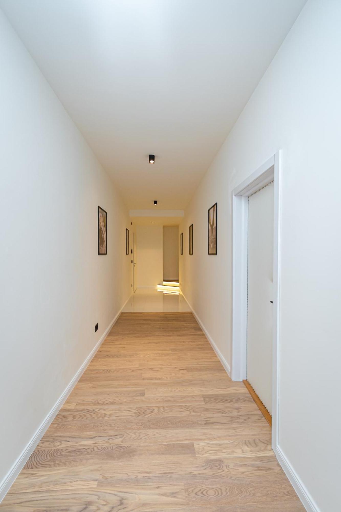 Sinfonia Lux 1205-1 Apartment Sajmiste Bagian luar foto