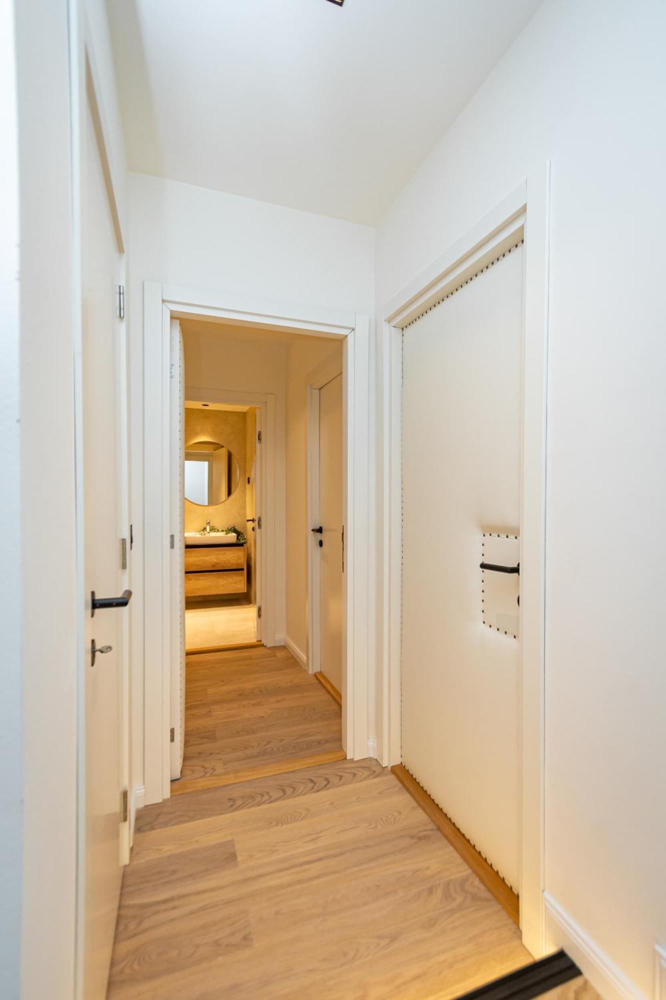 Sinfonia Lux 1205-1 Apartment Sajmiste Bagian luar foto